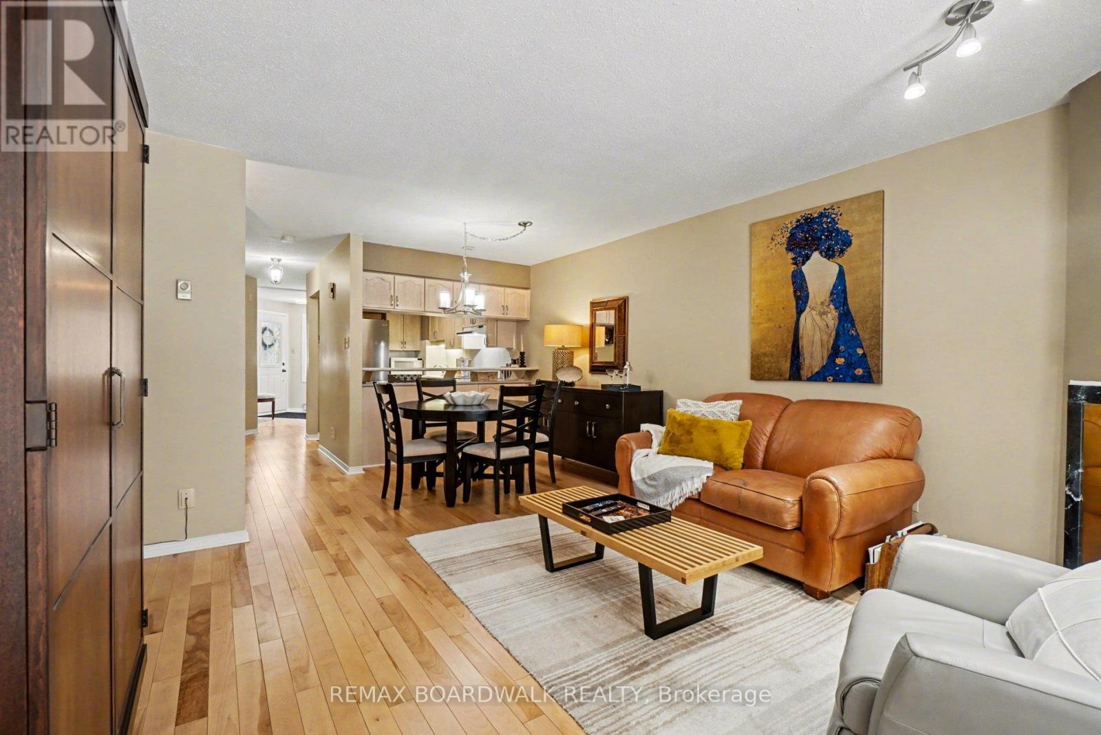 5 Briston Private, Ottawa, Ontario  K1G 5P6 - Photo 10 - X13410832