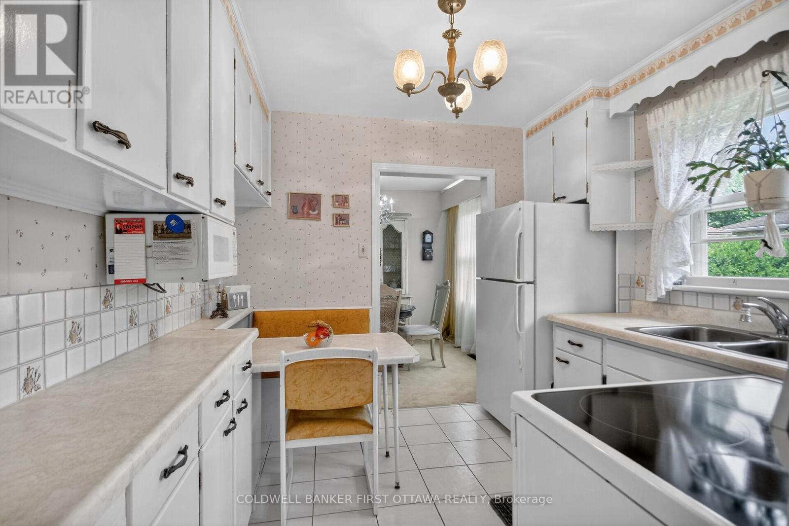 1533 Mimosa Avenue, Ottawa, Ontario  K1G 0W2 - Photo 22 - X13410846