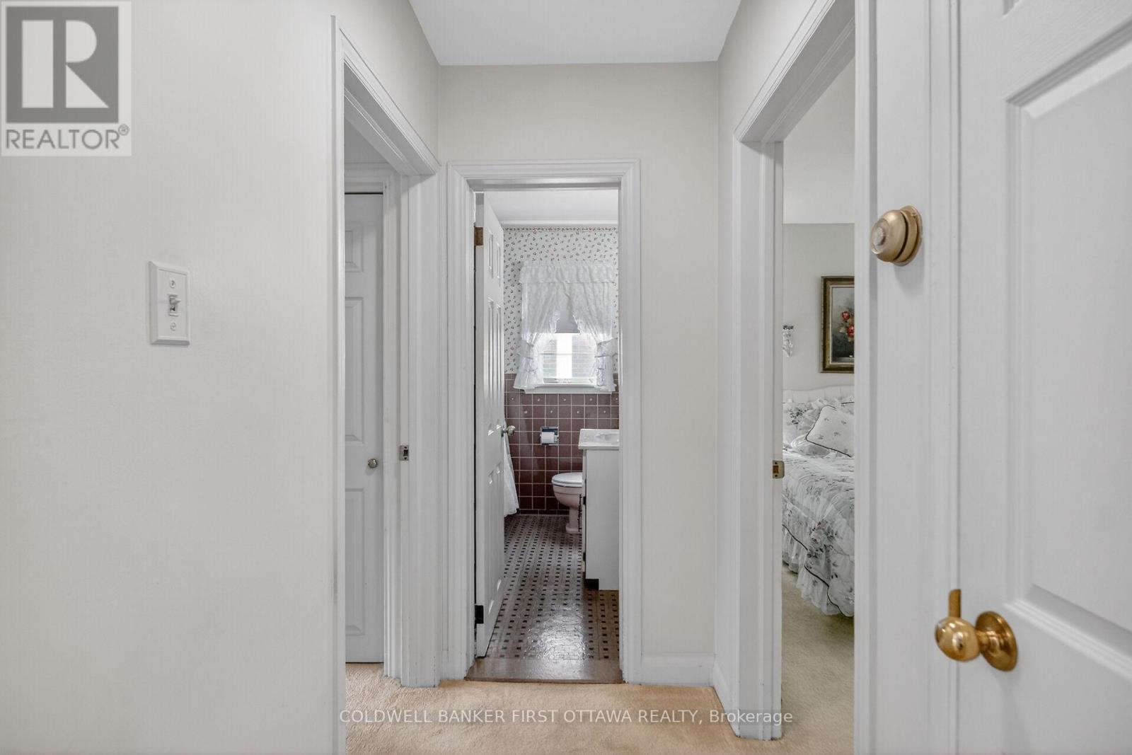 1533 Mimosa Avenue, Ottawa, Ontario  K1G 0W2 - Photo 24 - X13410846