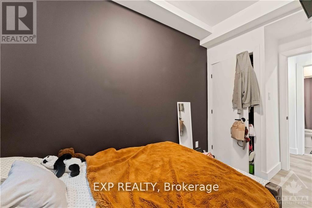 227 Blackburn Avenue, Ottawa, Ontario  K1N 8A9 - Photo 12 - X13410974