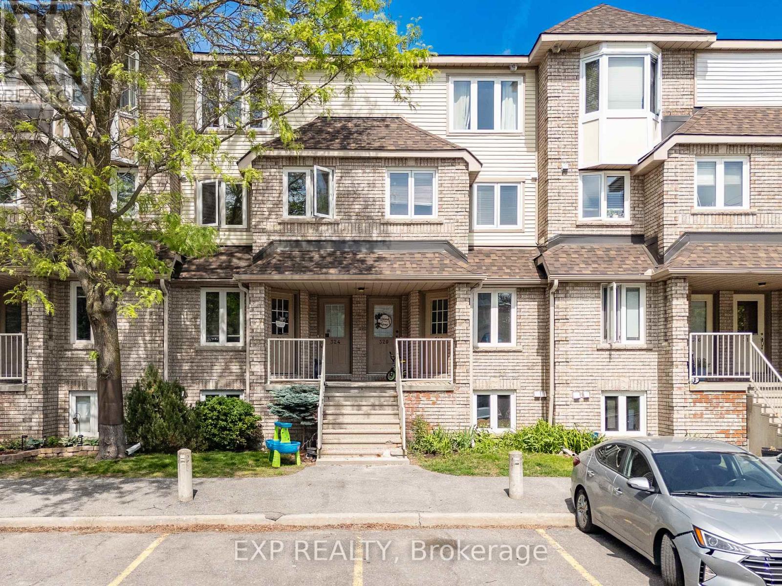 324 Briston Private, Ottawa, Ontario  K1G 5R2 - Photo 3 - X13410978