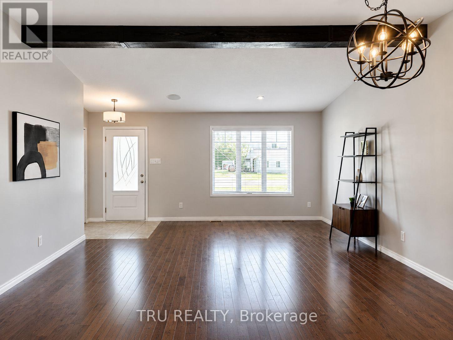 2315 Laval Street, Clarence-Rockland, Ontario  K0A 1E0 - Photo 3 - X13411082