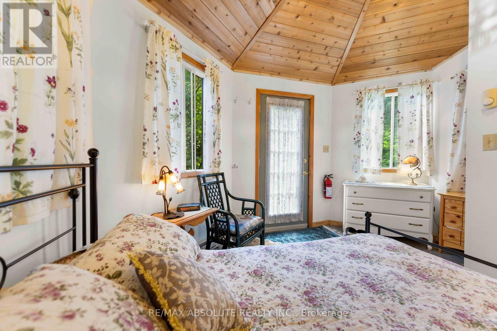 1384 C Centennial Lake Road, Greater Madawaska, Ontario  K0H 1J0 - Photo 23 - X13411084