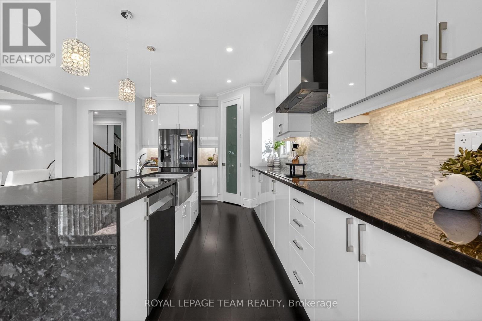 290 Ponderosa Street, Ottawa, Ontario  K2V 0N4 - Photo 23 - X13411118
