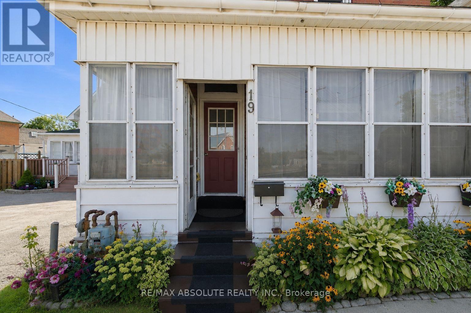 19 Leeds Street, Smiths Falls, Ontario  K7A 2M6 - Photo 4 - X13411144