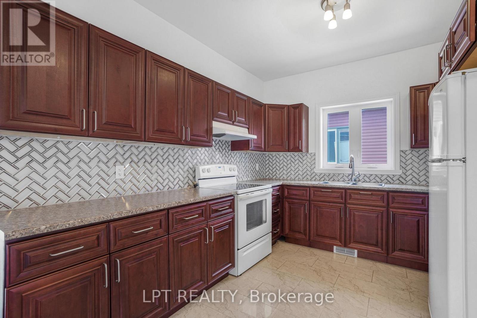 1041 Jacynthe Street, Hawkesbury, Ontario  K6A 3V9 - Photo 15 - X13411148