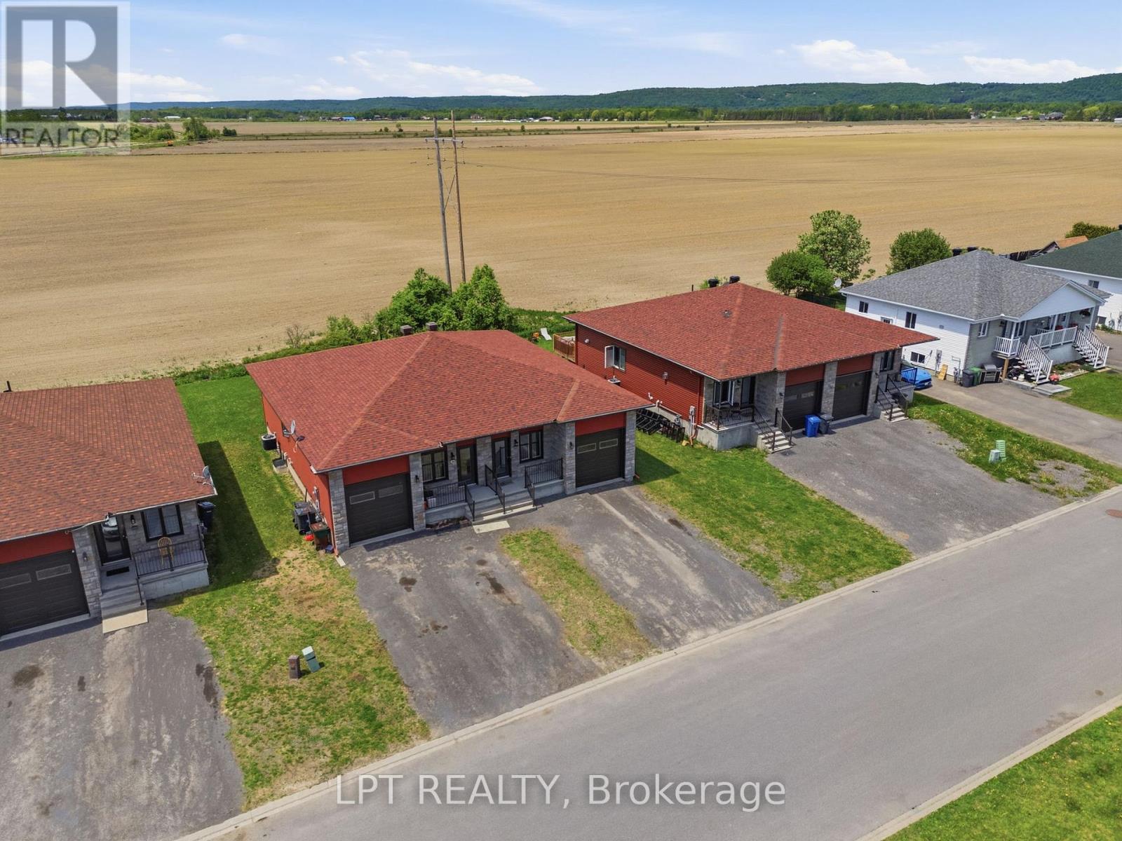 1041 Jacynthe Street, Hawkesbury, Ontario  K6A 3V9 - Photo 36 - X13411148