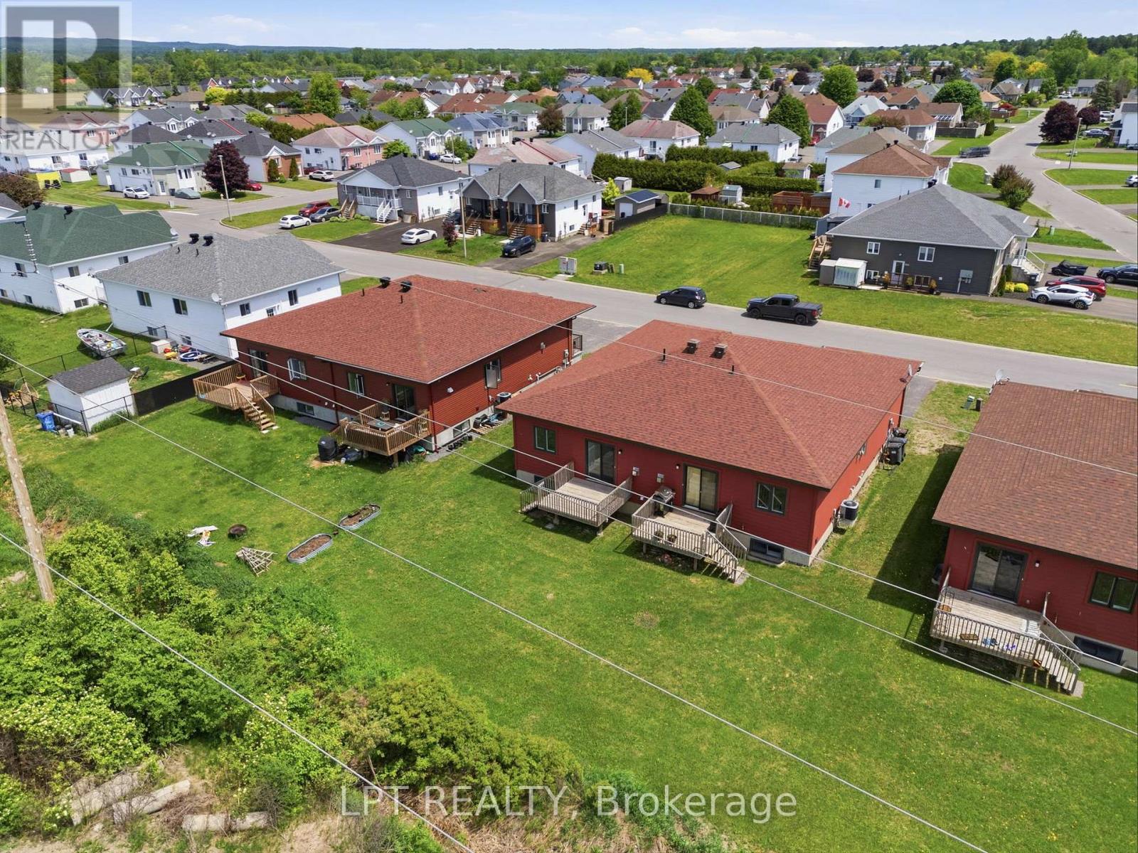 1041 Jacynthe Street, Hawkesbury, Ontario  K6A 3V9 - Photo 39 - X13411148