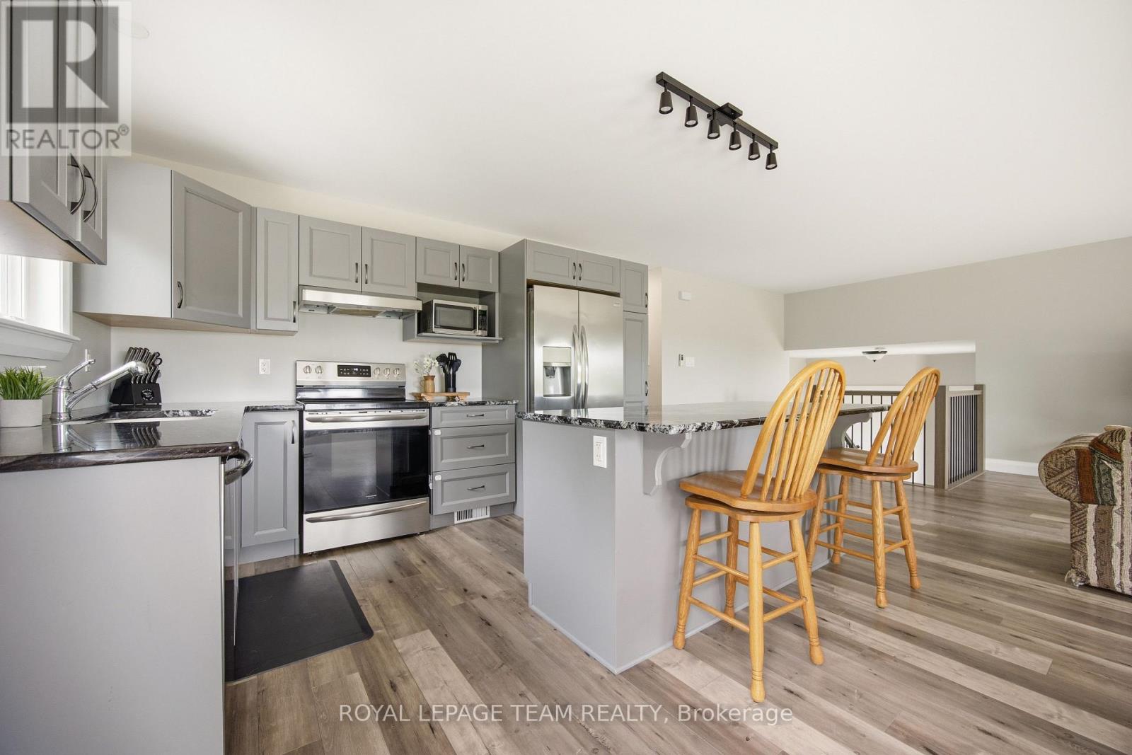 11435 Levere Road, North Dundas, Ontario  K0E 1S0 - Photo 8 - X13411242
