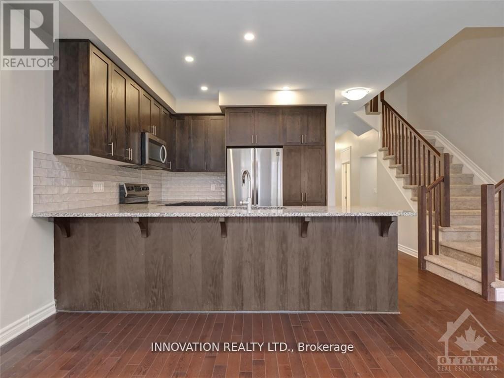 502 Muscari Street, Ottawa, Ontario  K1T 0S3 - Photo 12 - X13411436