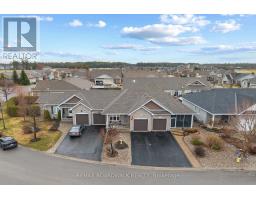 12 ROYALTY WAY, North Grenville, Ontario