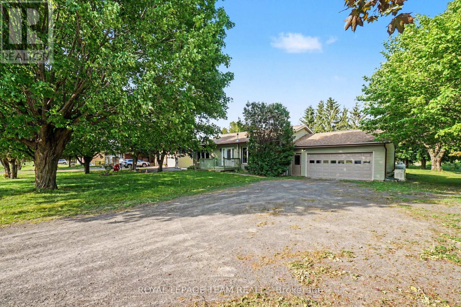 5123 Spratt Road, Ottawa, Ontario  K4M 0V6 - Photo 2 - X13411566