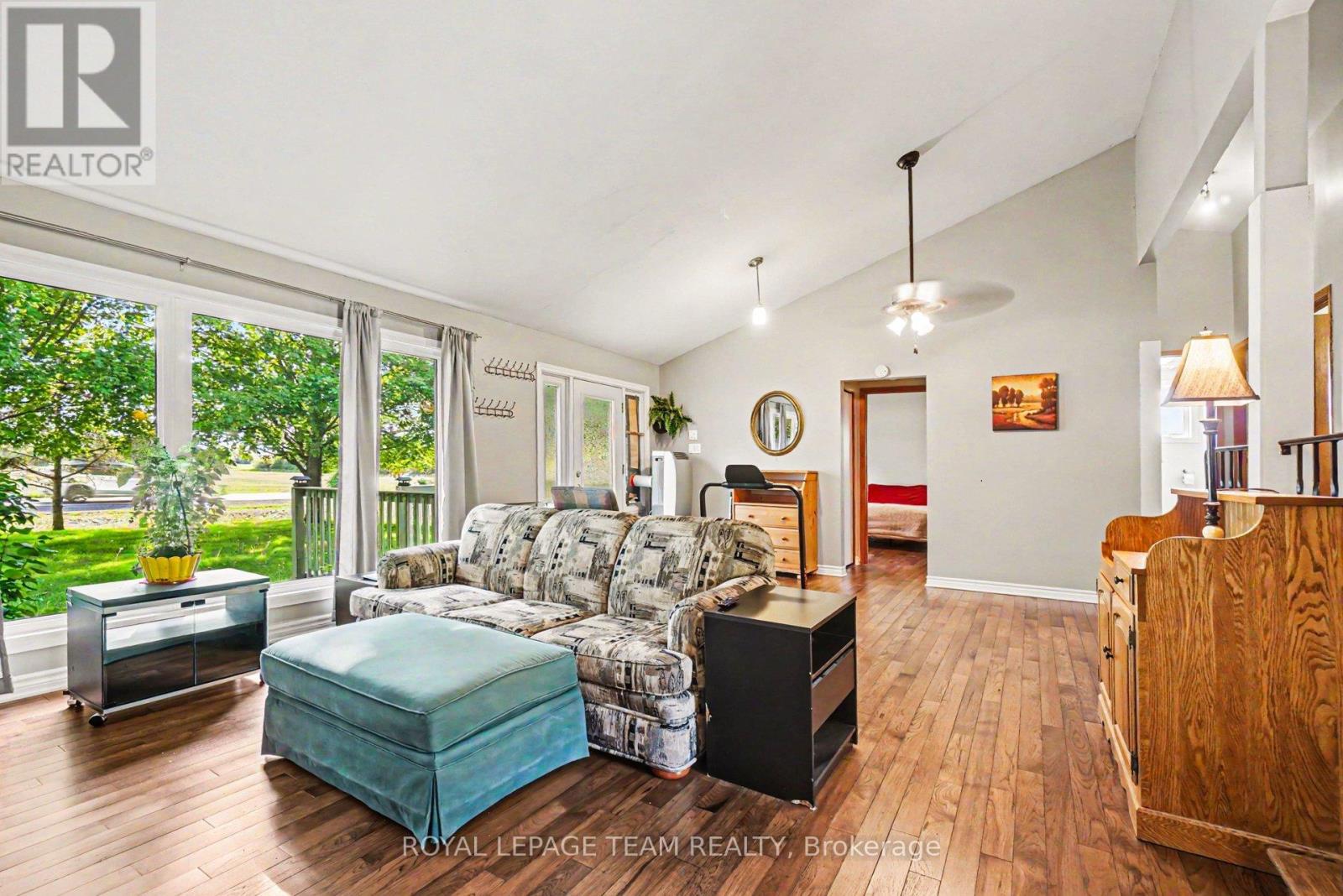 5123 Spratt Road, Ottawa, Ontario  K4M 0V6 - Photo 3 - X13411566