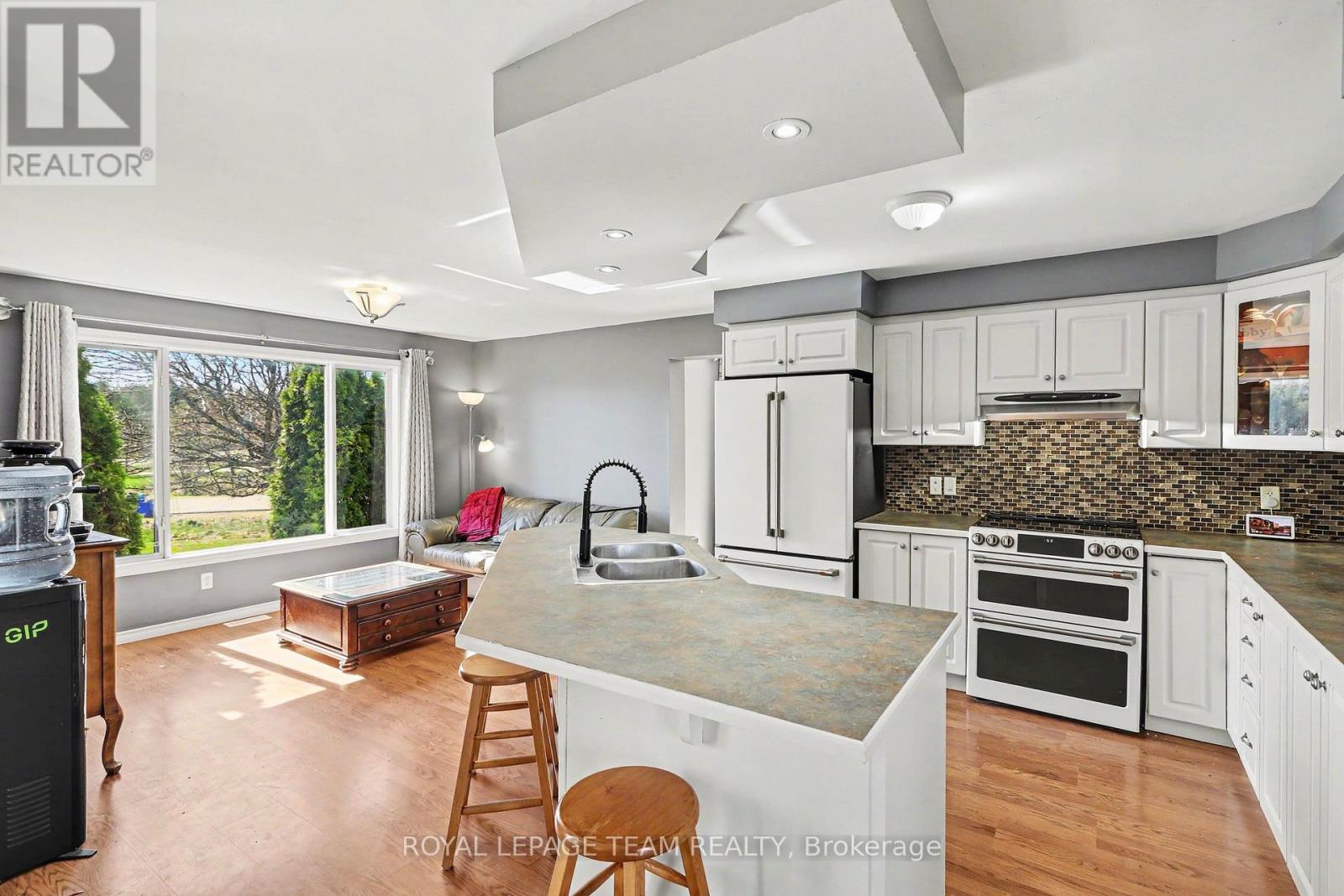 4038 Calbrent Way, Ottawa, Ontario  K0A 2W0 - Photo 6 - X13411572