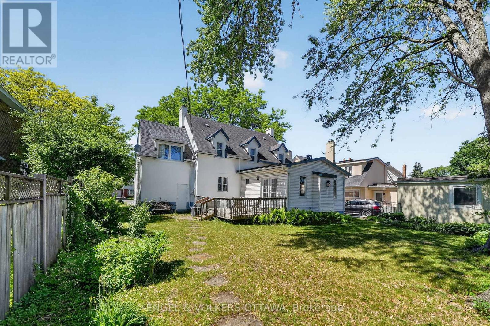 347 Island Park Drive, Ottawa, Ontario  K1Y 0A6 - Photo 2 - X13411600