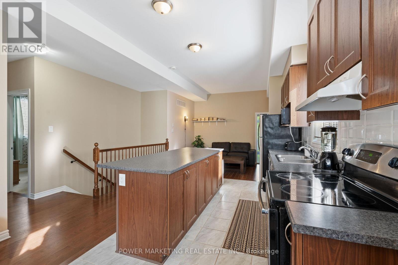 6356 Renaud Road, Ottawa, Ontario  K1W 0R9 - Photo 11 - X13411646