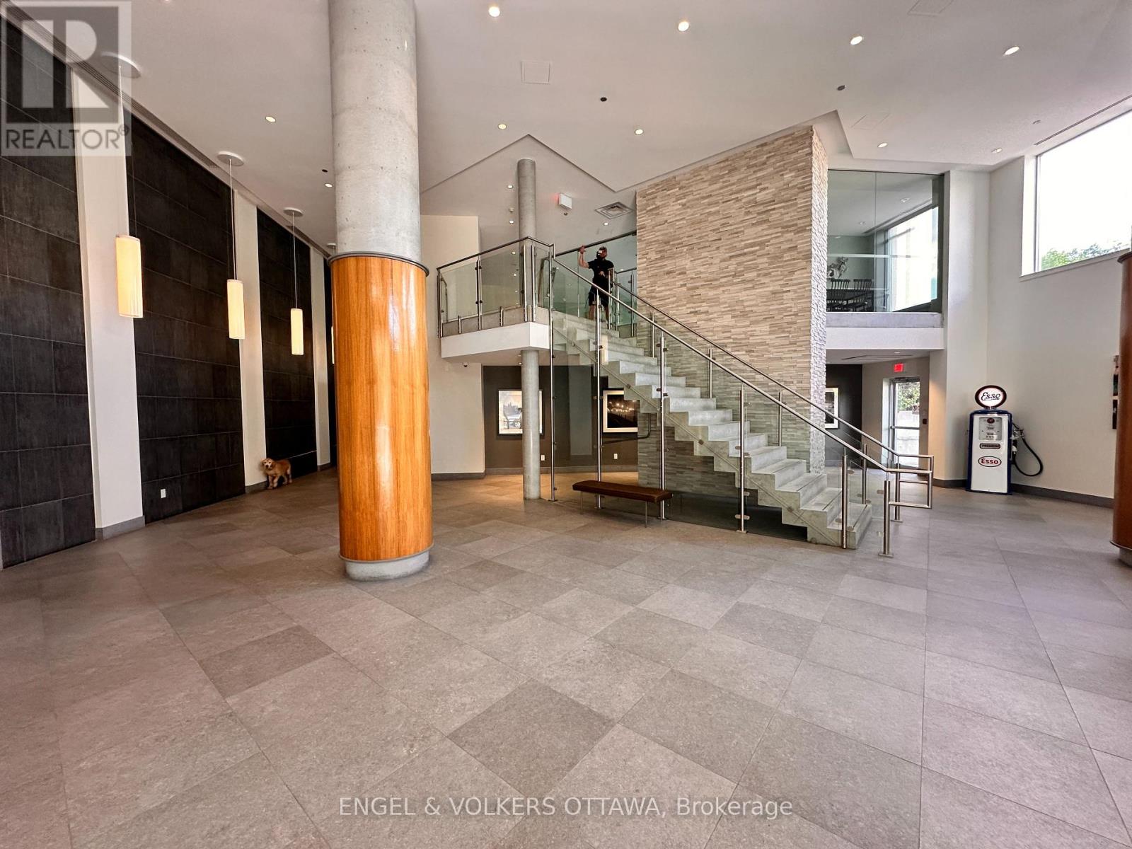 605 - 7 Marquette Avenue, Ottawa, Ontario  K1L 8A7 - Photo 6 - X13411710