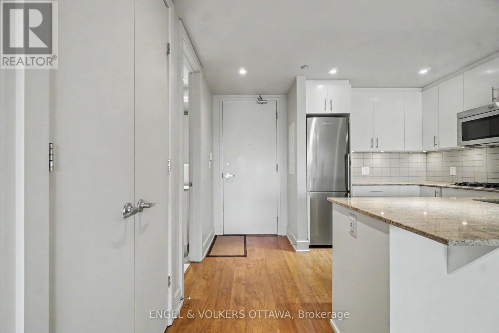 605 - 7 Marquette Avenue, Ottawa, Ontario  K1L 8A7 - Photo 9 - X13411710