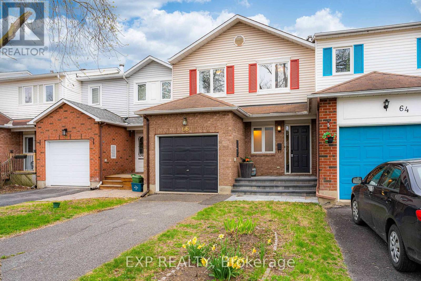 66 Kimbolton Crescent, Ottawa, Ontario  K2K 2S4 - Photo 1 - X13411712