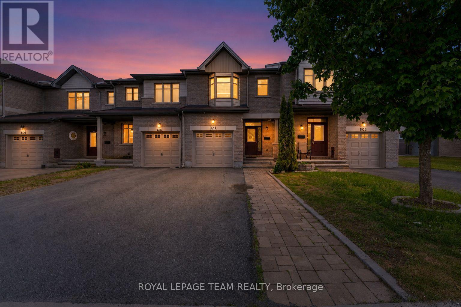 605 Sunburst Street, Ottawa, Ontario  K1T 0L1 - Photo 2 - X13411732