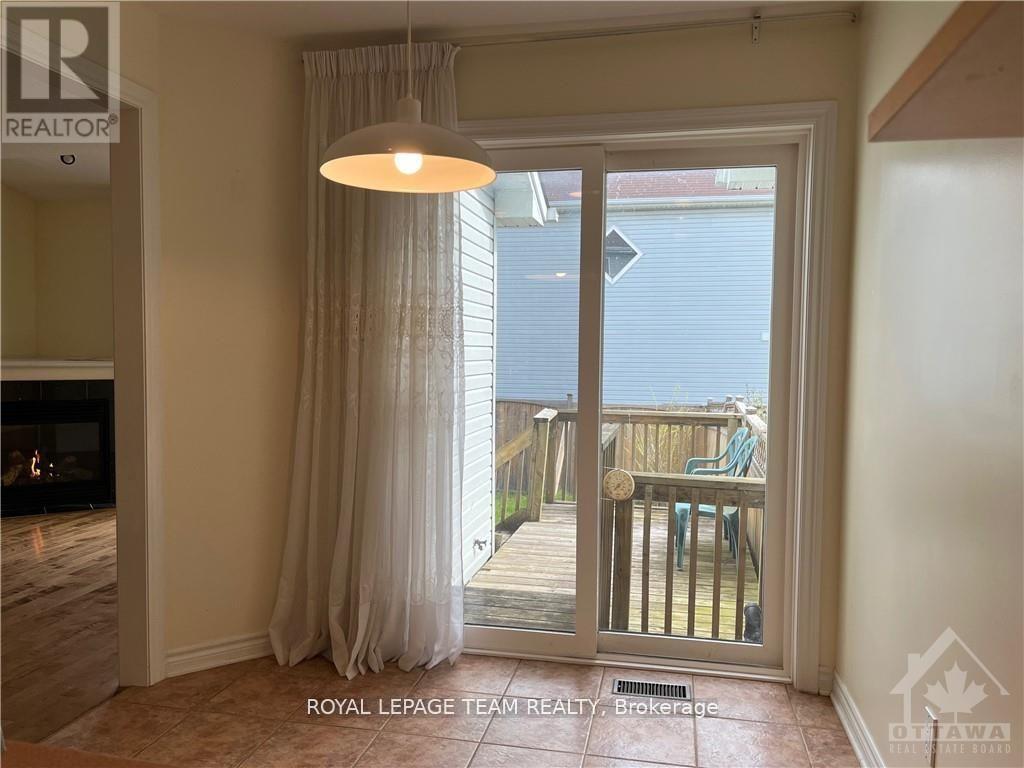 39 Bellrock Drive, Ottawa, Ontario  K2K 3J4 - Photo 12 - X13411794