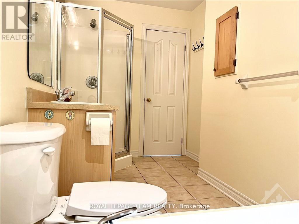 39 Bellrock Drive, Ottawa, Ontario  K2K 3J4 - Photo 18 - X13411794