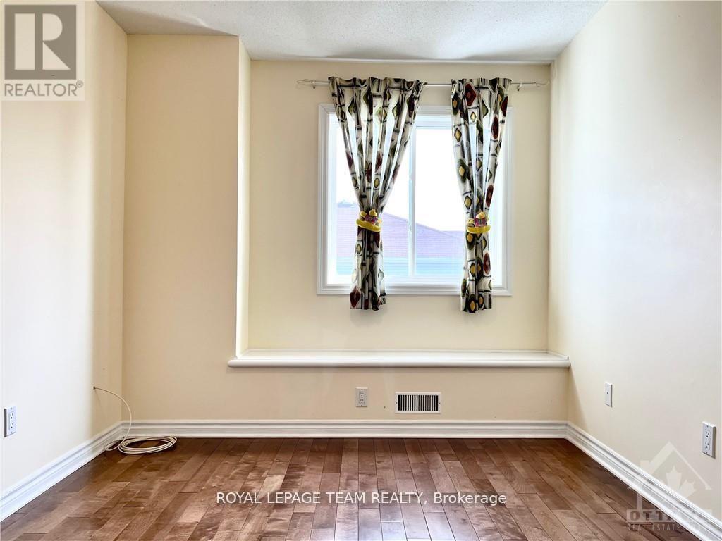 39 Bellrock Drive, Ottawa, Ontario  K2K 3J4 - Photo 20 - X13411794