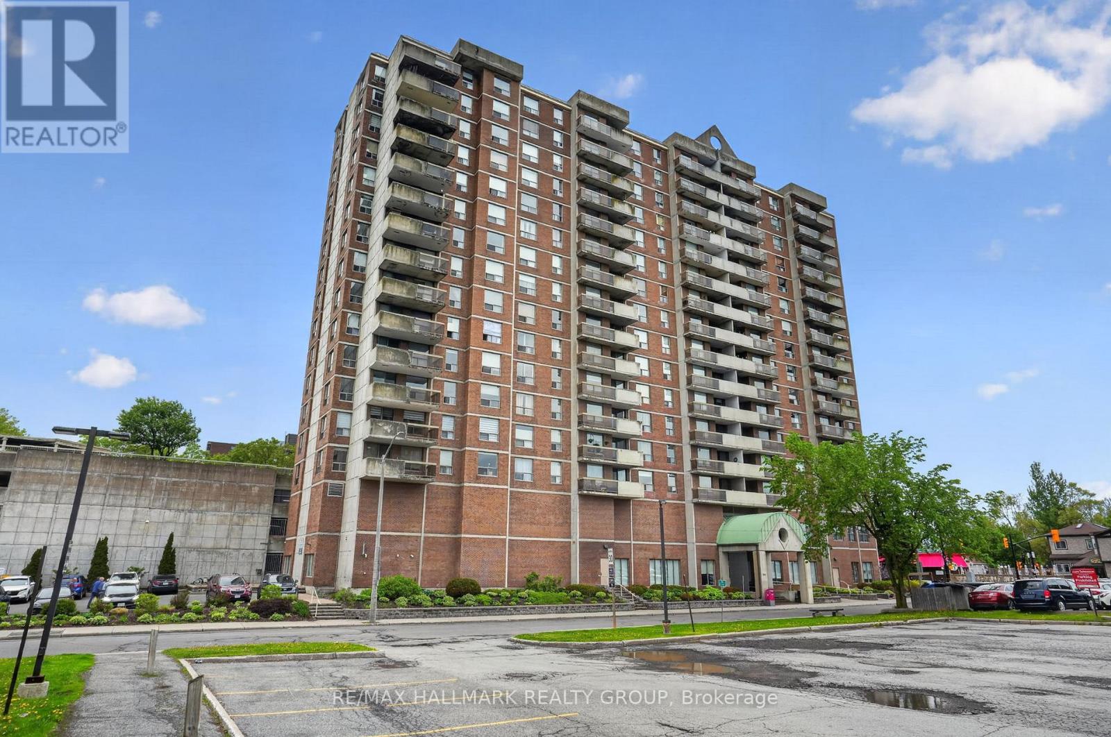 1510 - 200 Lafontaine Avenue, Ottawa, Ontario  K1L 8K8 - Photo 1 - X13412018