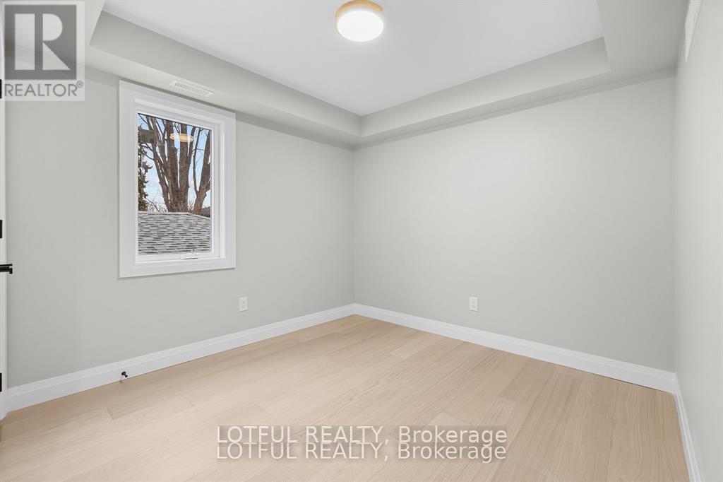 B - 461 Tweedsmuir Avenue, Ottawa, Ontario  K1Z 5P1 - Photo 8 - X13412278