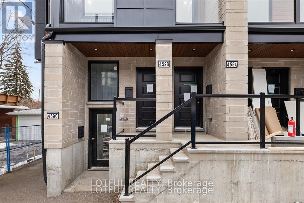 C - 461 TWEEDSMUIR AVENUE, Ottawa, Ontario