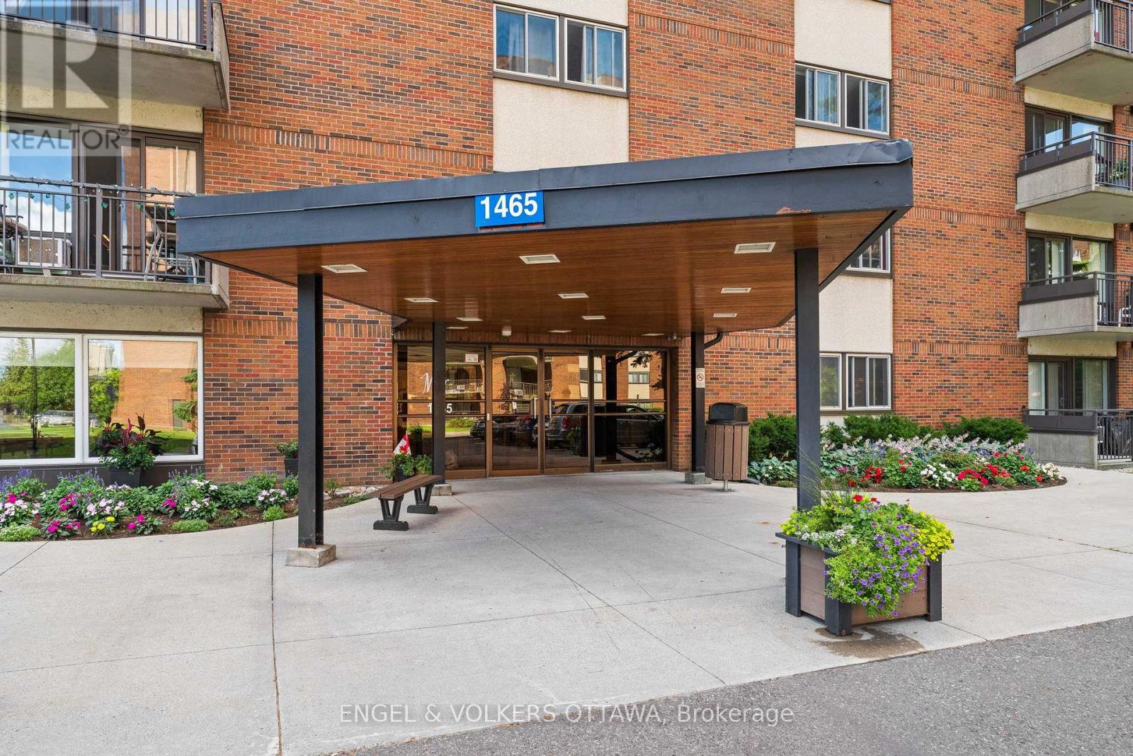 1206 - 1465 Baseline Road, Ottawa, Ontario  K2C 3L9 - Photo 2 - X13412350