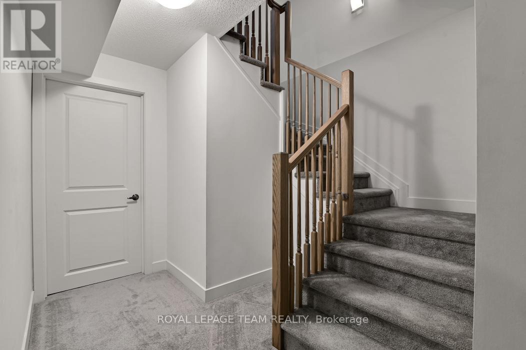 912 Duxbury Lane, Ottawa, Ontario  K4M 0M2 - Photo 27 - X13412382