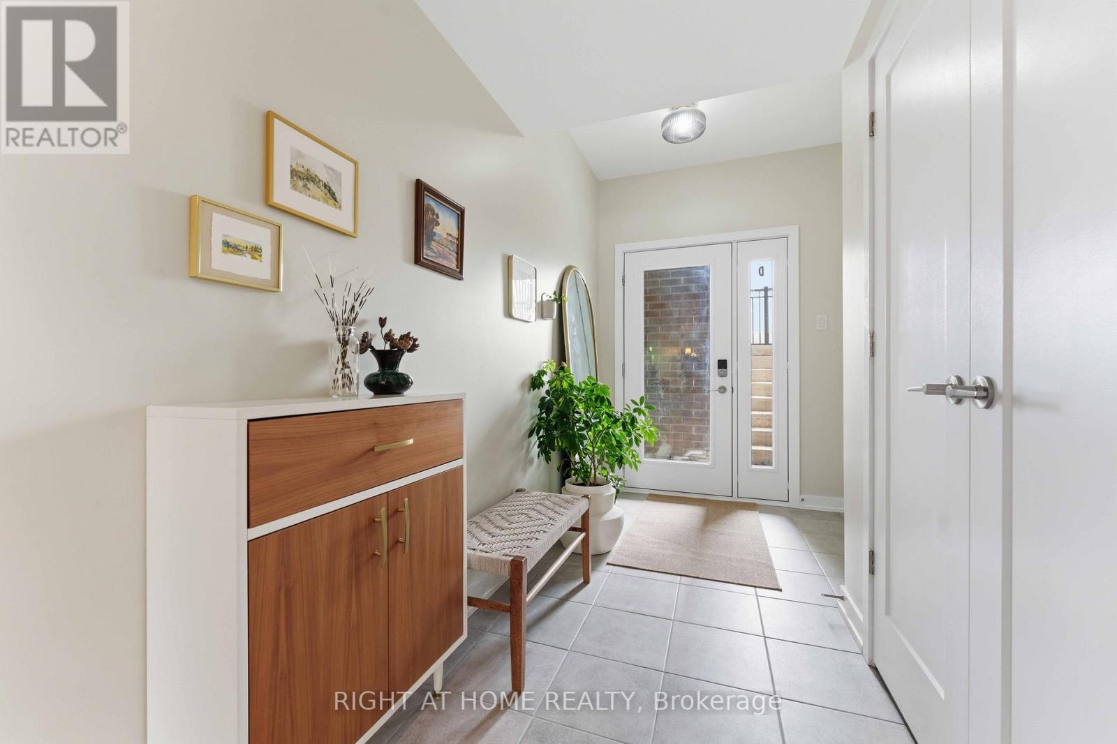 D - 800 Roger Griffiths Avenue, Ottawa, Ontario  K2S 3A9 - Photo 4 - X13412442