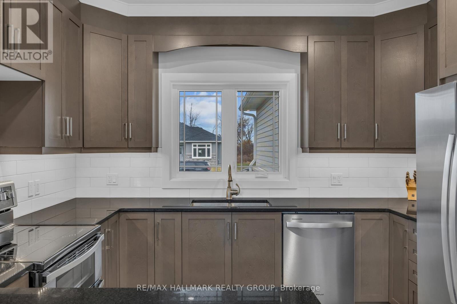 1077 Shearer Drive, Brockville, Ontario  K6V 7K1 - Photo 19 - X13412526