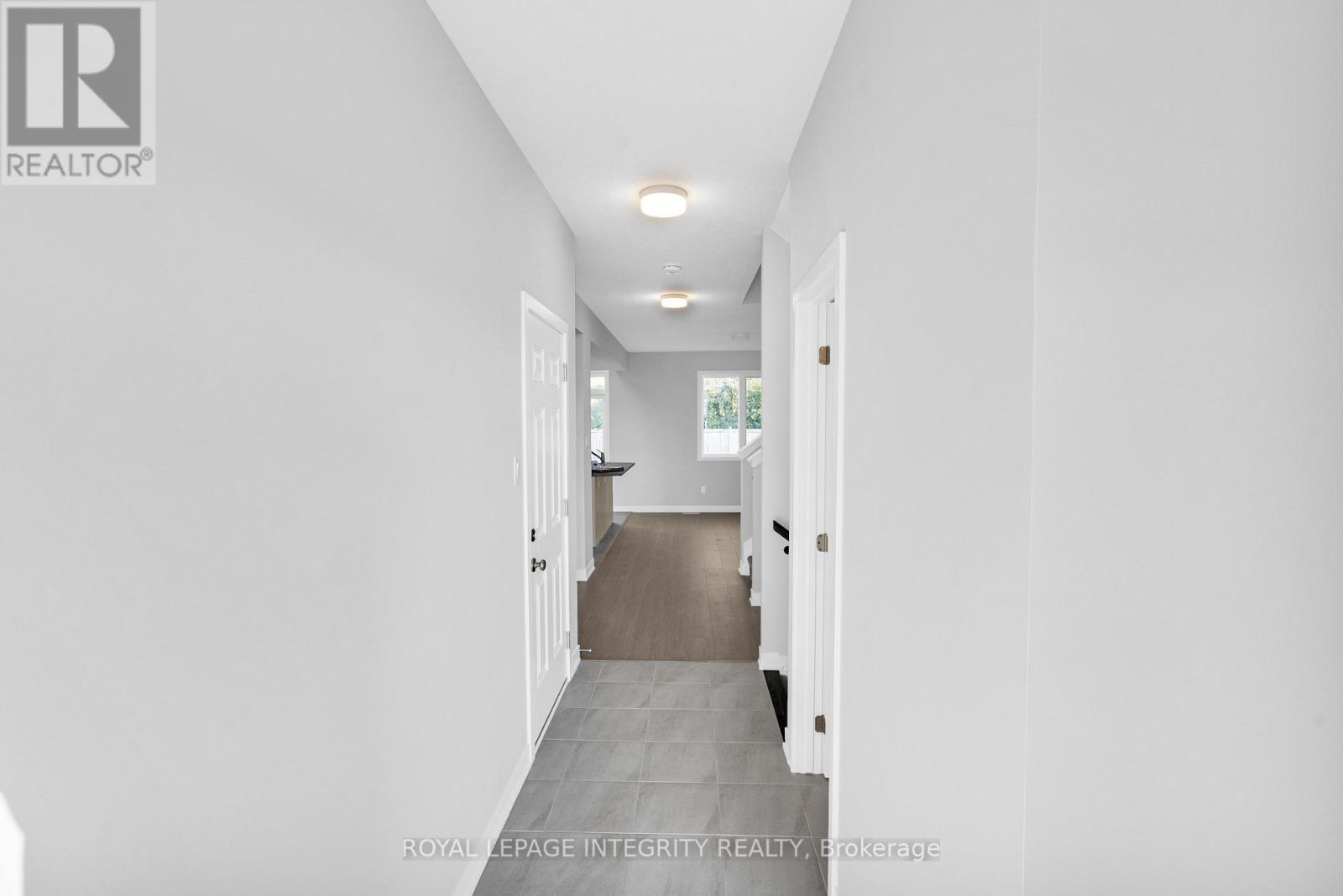 116 Robert Perry Street, North Grenville, Ontario  K0G 1J0 - Photo 3 - X13412582