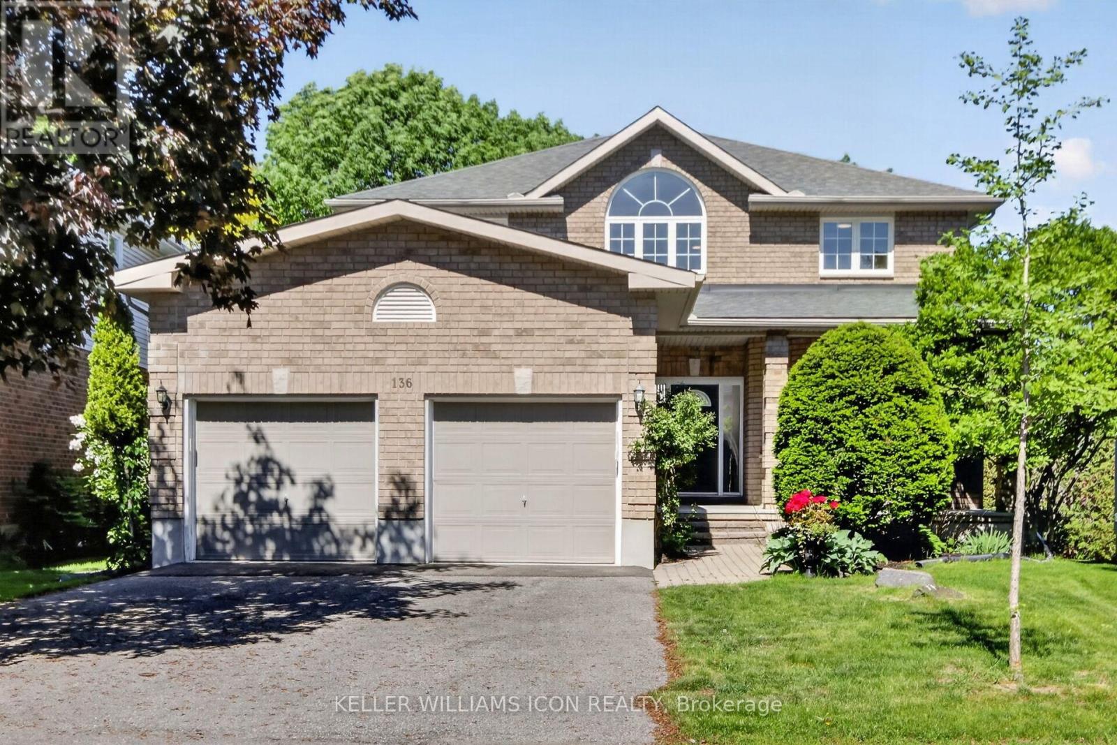 136 Shaughnessy Crescent, Ottawa, Ontario  K2K 2N3 - Photo 1 - X13412744