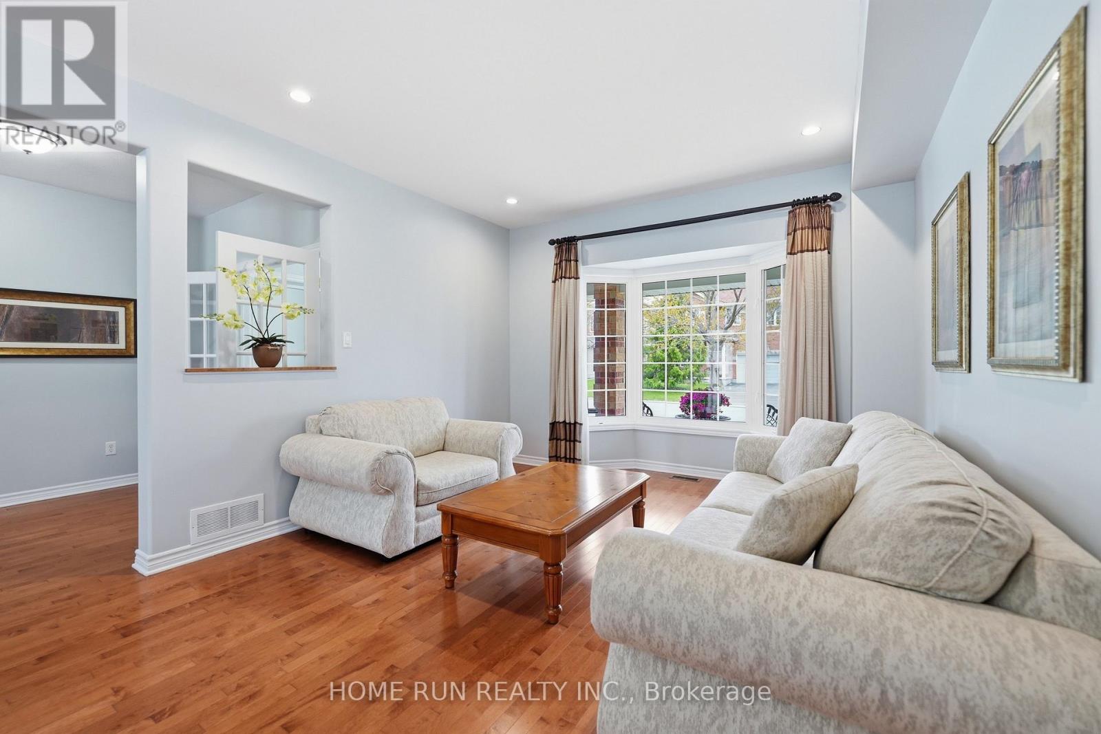 96 Woliston Crescent, Ottawa, Ontario  K2W 1G2 - Photo 8 - X13412772