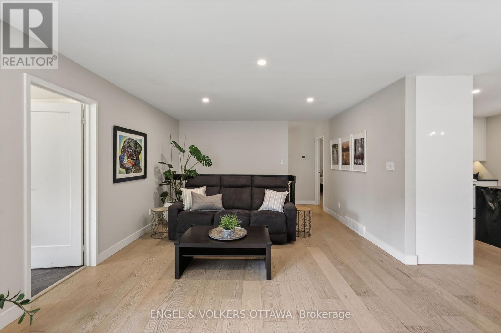 6 - 164 Mcclintock Way, Ottawa, Ontario  K2L 2A4 - Photo 10 - X13412842
