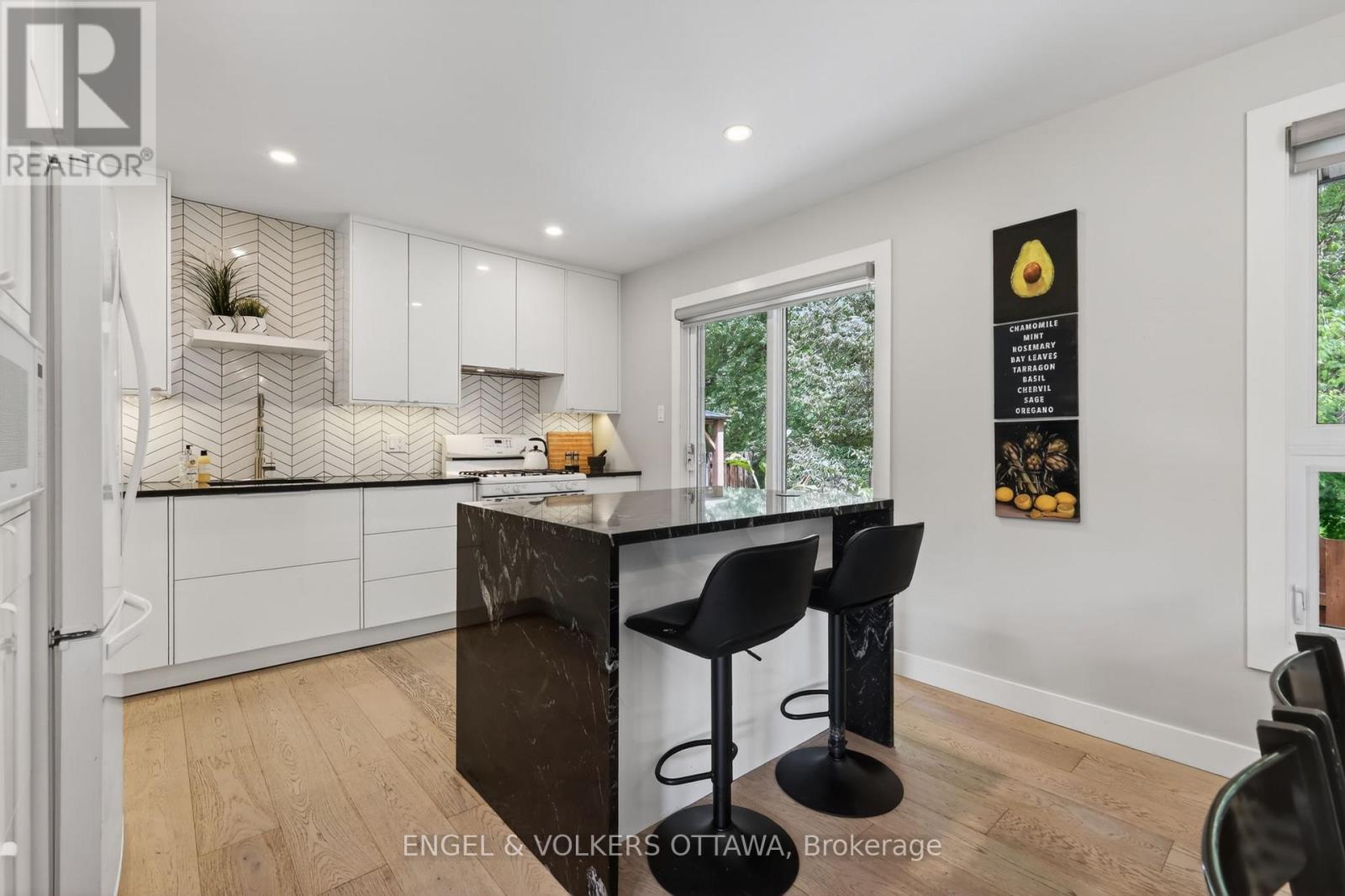 6 - 164 Mcclintock Way, Ottawa, Ontario  K2L 2A4 - Photo 16 - X13412842