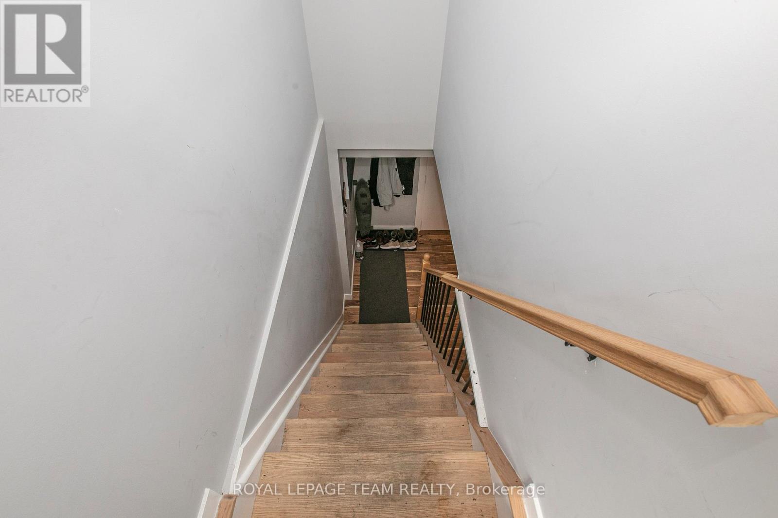 2 - 1579 Digby Street, Ottawa, Ontario  K1G 0P5 - Photo 2 - X13412858