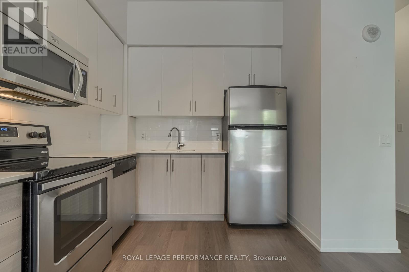 103 - 8 Fieldway Road, Toronto, Ontario  M8Z 3L1 - Photo 8 - W13412920