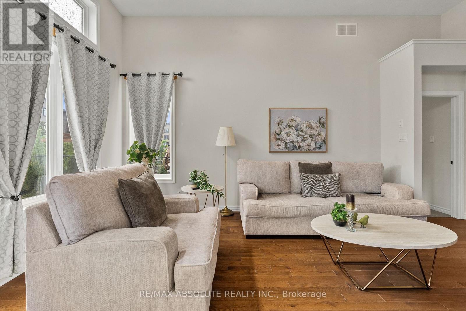 231 Shinny Avenue, Ottawa, Ontario  K2B 0V9 - Photo 8 - X13412980