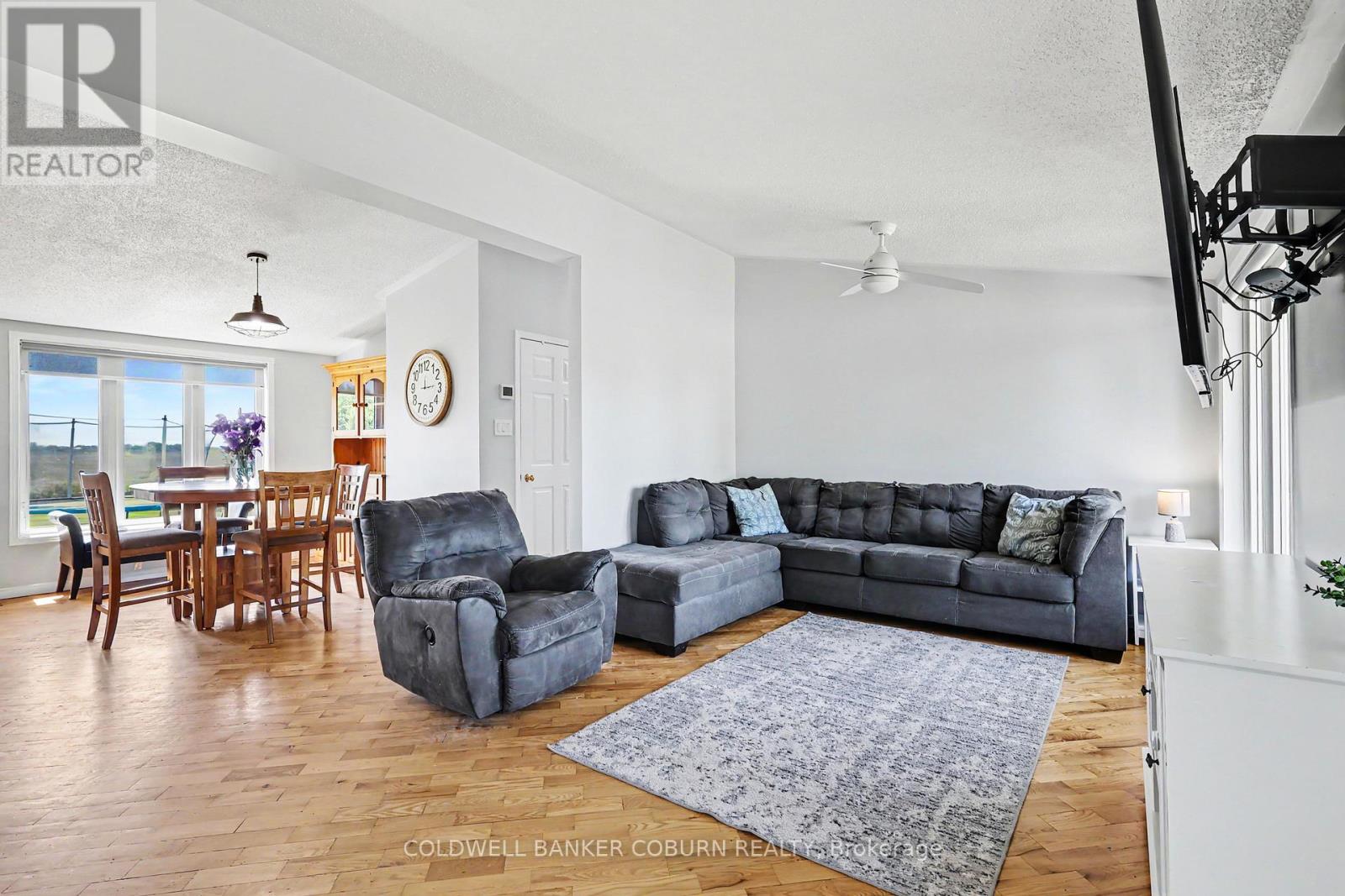 13422 Crump Road, North Dundas, Ontario  K0C 1H0 - Photo 6 - X13413046