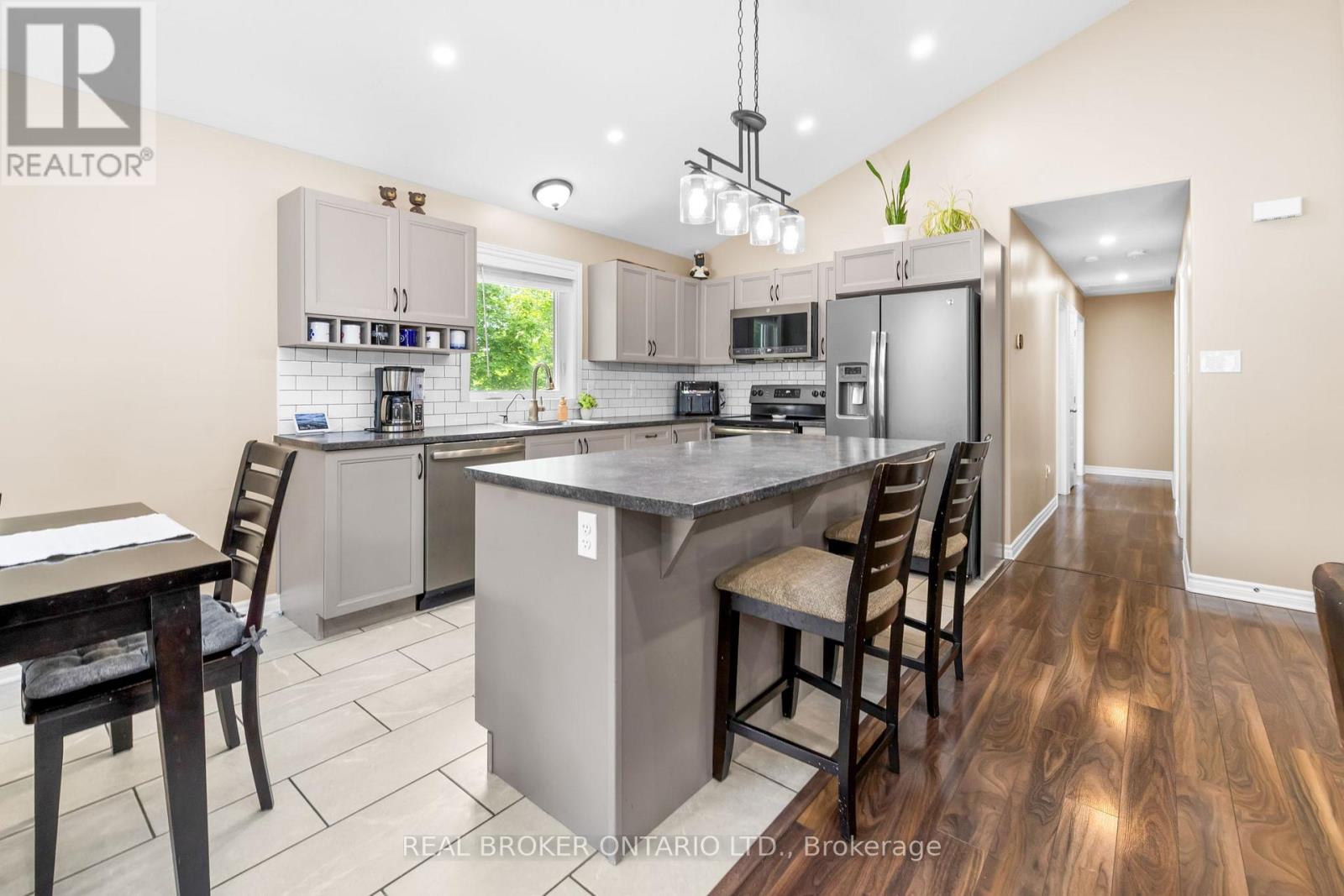 1083 St Fillans Road, Beckwith, Ontario  K7C 0V6 - Photo 12 - X13413172