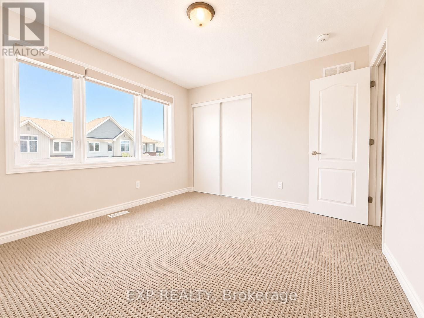 516 Loury Row, Ottawa, Ontario  K1W 0M7 - Photo 30 - X13413200