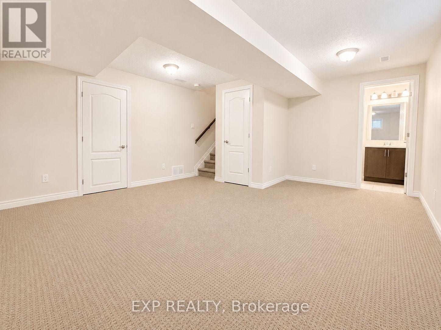 516 Loury Row, Ottawa, Ontario  K1W 0M7 - Photo 37 - X13413200