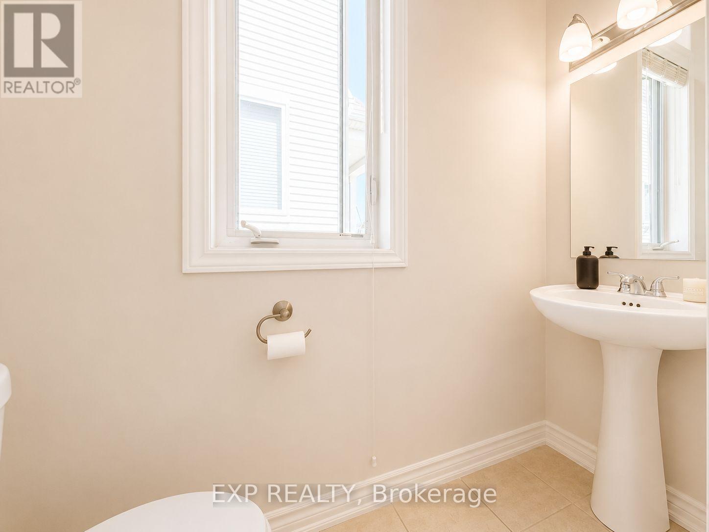 516 Loury Row, Ottawa, Ontario  K1W 0M7 - Photo 8 - X13413200