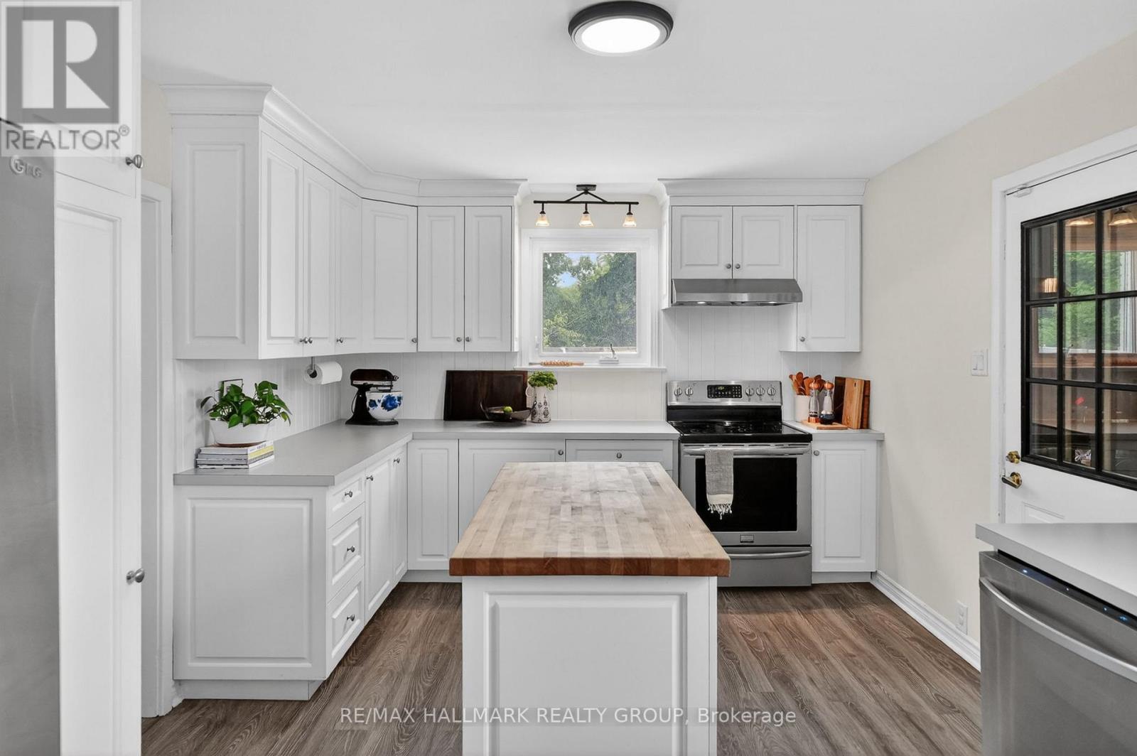 3588 Albion Road, Ottawa, Ontario  K1T 1A1 - Photo 12 - X13413390