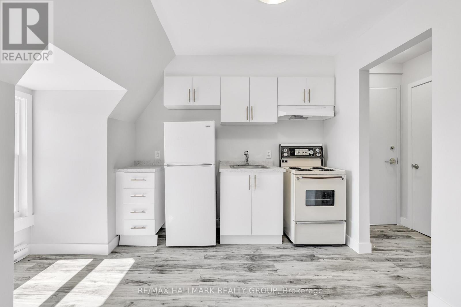 5 - 261 Somerset Street E, Ottawa, Ontario  K1N 6V5 - Photo 9 - X13413446