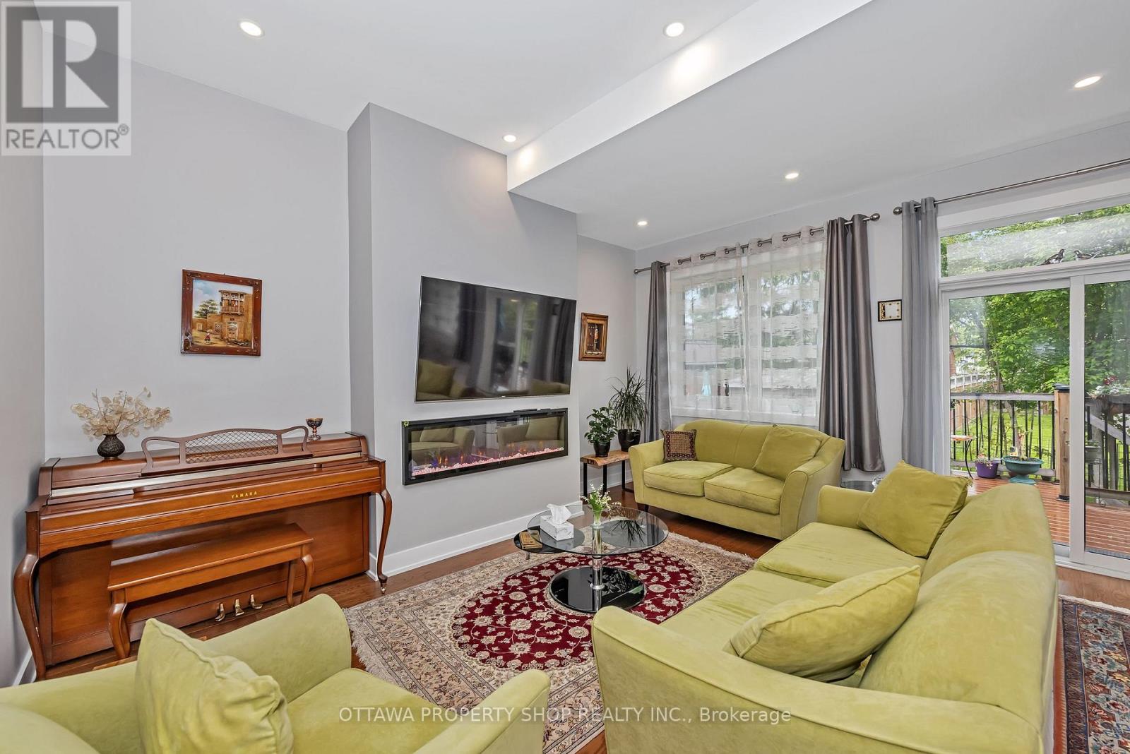 1355 Mory Street, Ottawa, Ontario  K1T 1C8 - Photo 12 - X13413504